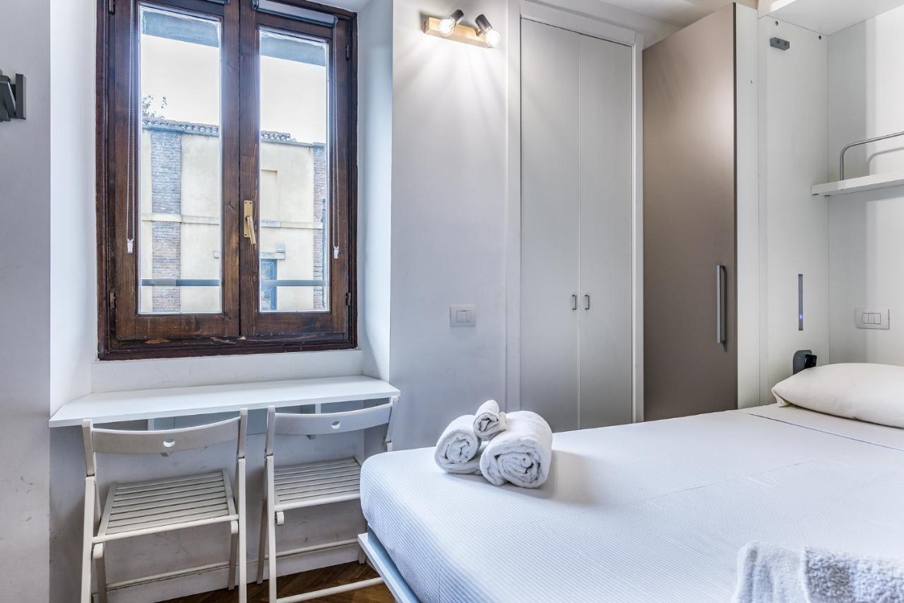 Morimondo Studio Apartment Milan Luaran gambar